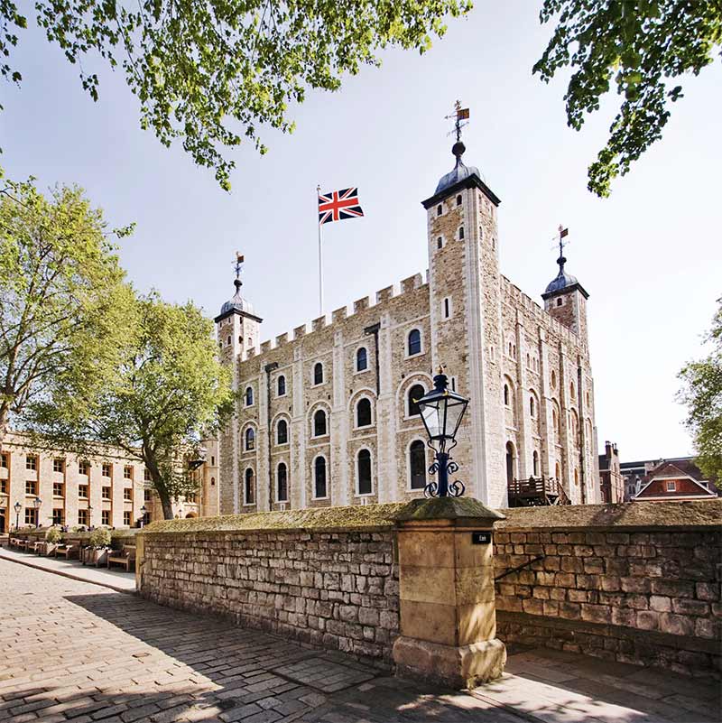 Schönes sonniges Bild des Londoner Towers